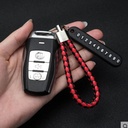 عرض 2 ميدالية مضفرة من الجلد لمفاتيح السيارة والمنزل