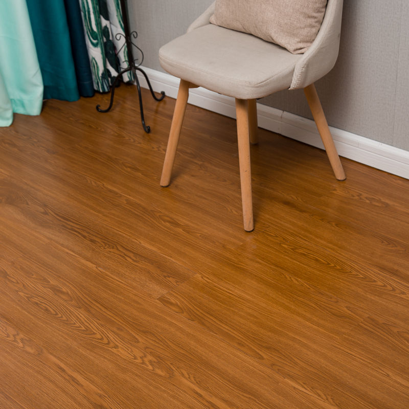 بديل الباركية اللاصق مقاس 7.5 * 45 سم  4 قطع لتجديد ديكور المنزل باللون الخشبي