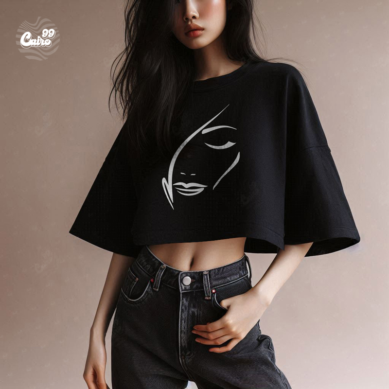 Abstract Face كروب توب اوفر سايز باللون الاسود