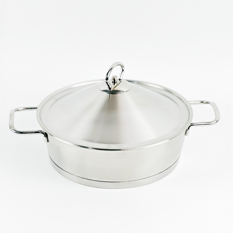 طاجن ستانلس ستيل دائري الشكل بغطاء ويدين لسهولة الحمل مقاس 24