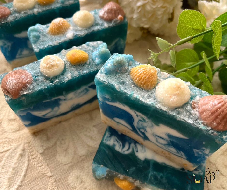 صابونة جليسرين طبيعي مكونة من جوزالهند وزيت الجوجوبا وفيتامين هـ